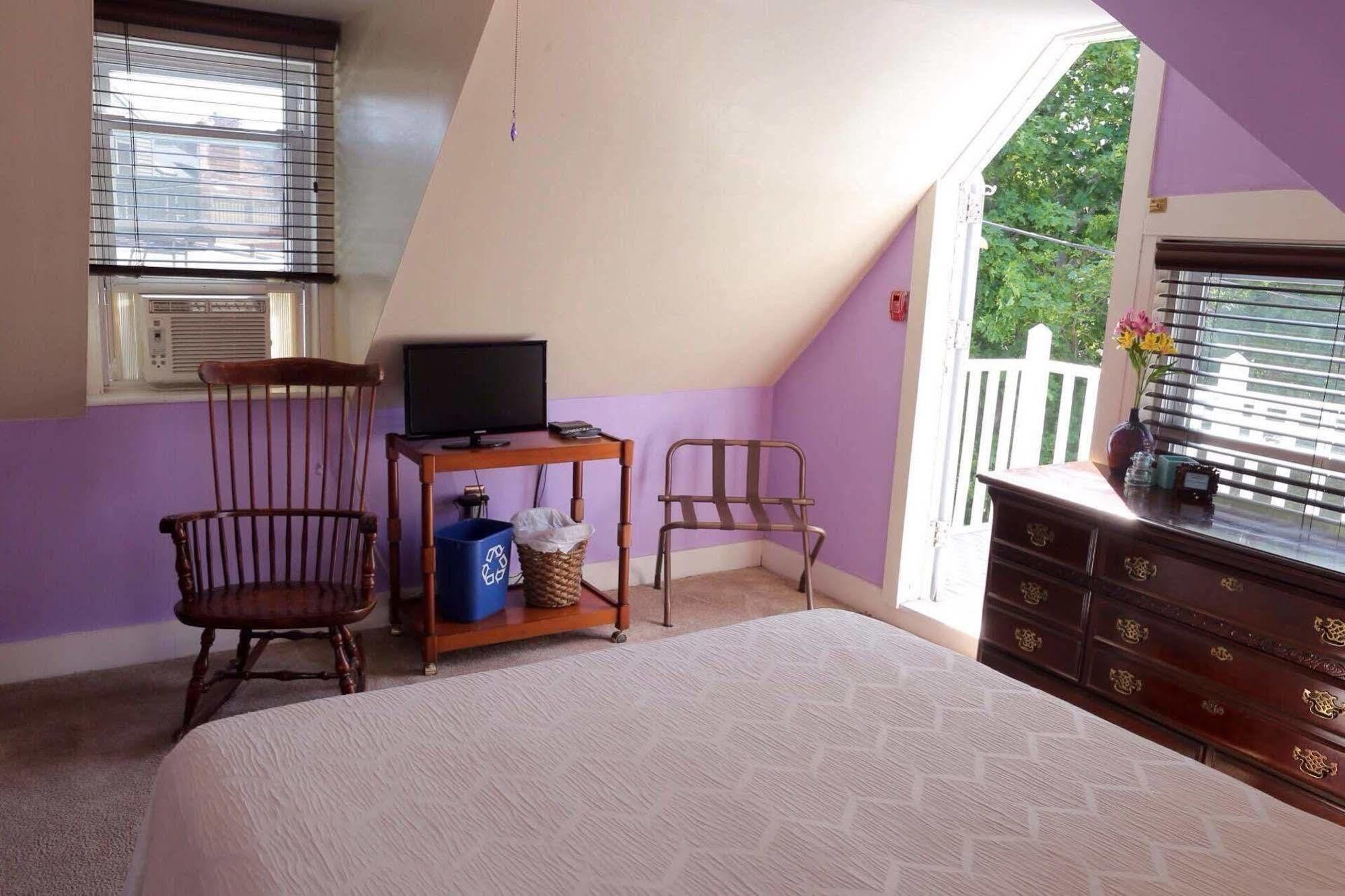 סאלם Stepping Stone Inn מראה חיצוני תמונה